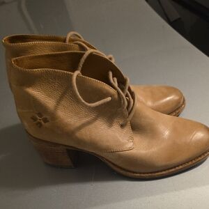 Tan Leather Ankle Boots Patricia Nash